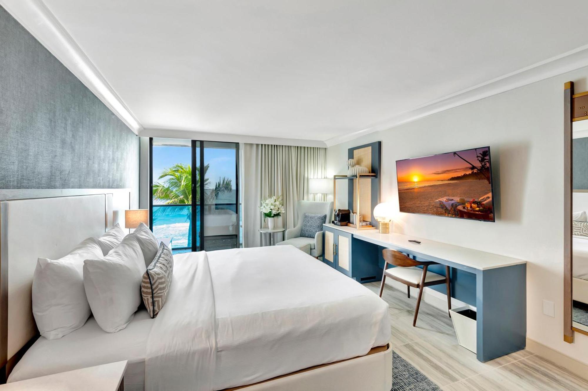 Tideline Palm Beach Ocean Resort And Spa Exteriér fotografie